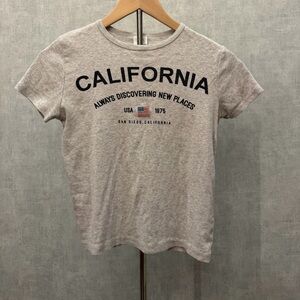 California Graphic Tee - Light Heather Gray with Navy Print